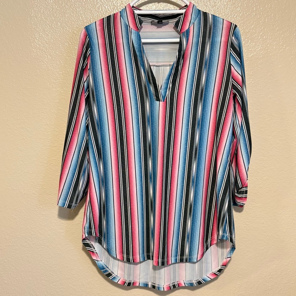 Cowgirl Hardware 3/4 Sleeve V-Neck Stripe Tunic Top Pink Blue Black White Medium